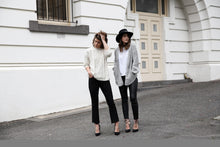 Load image into Gallery viewer, Belle Cardi